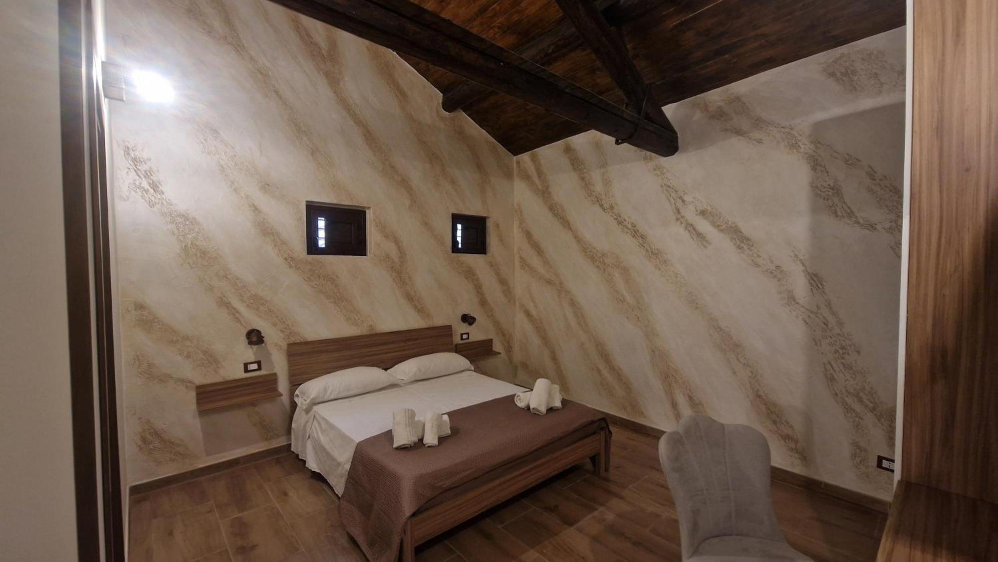 La Ciminiera Rooms Catânia Exterior foto